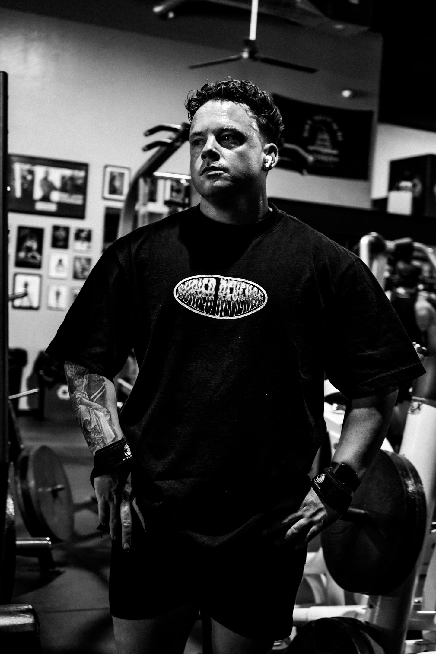 TRAINING ICON TEE - BLACK
