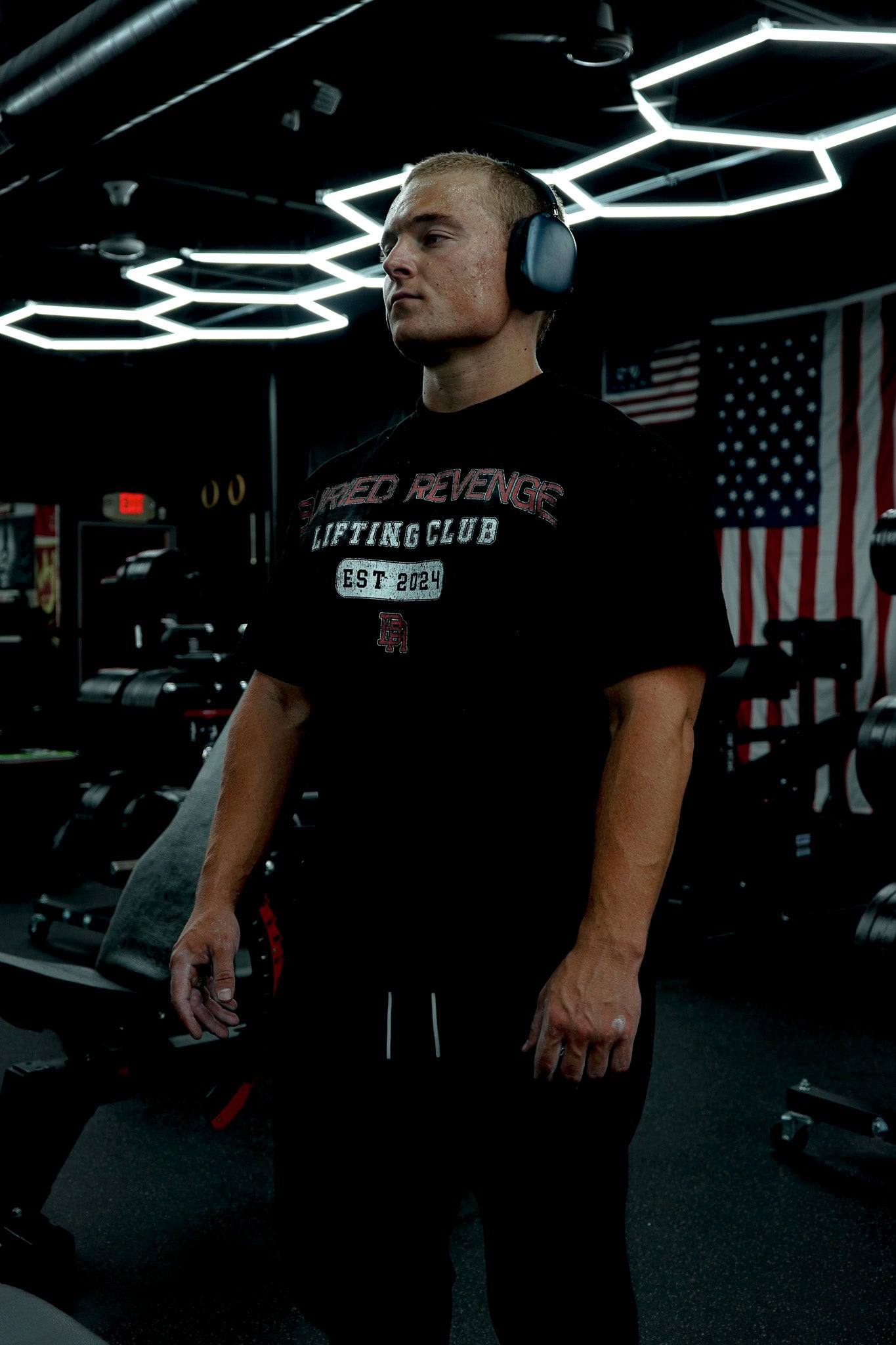 LIFTING CLUB TEE - BLACK